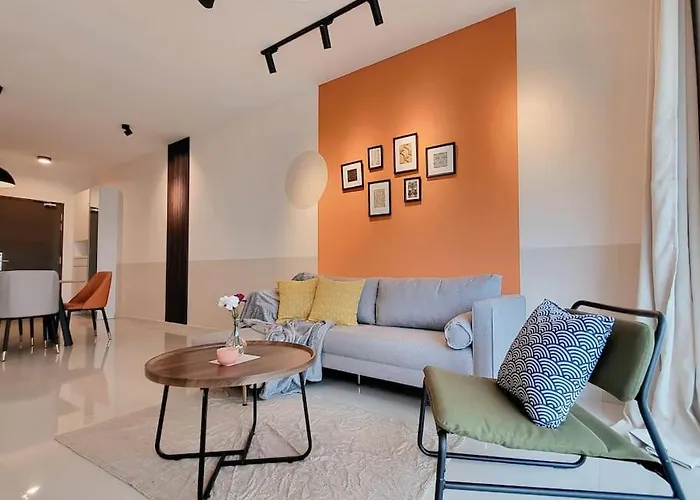 Family Friendly - 3 Bedrooms 6 Pax - Free Parking