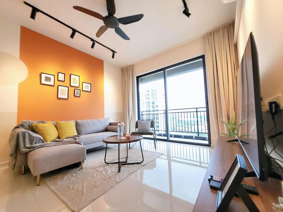 Family Friendly - 3 Bedrooms 6 Pax - Free Parking Pangsapuri