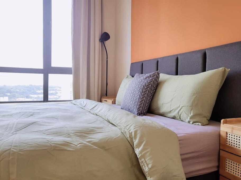 Apartemen Family Friendly - 3 Bedrooms 6 Pax - Free Parking *
